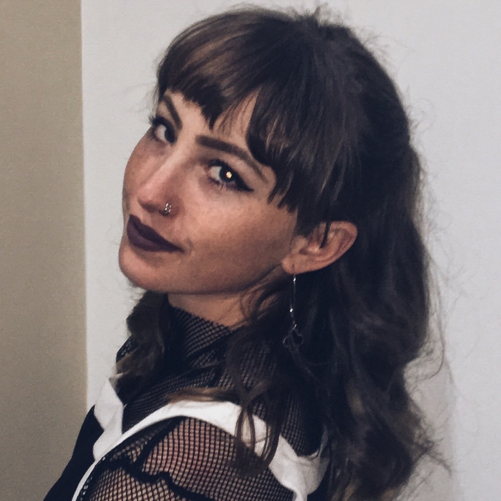 Meet your Posher, Gwendolynn